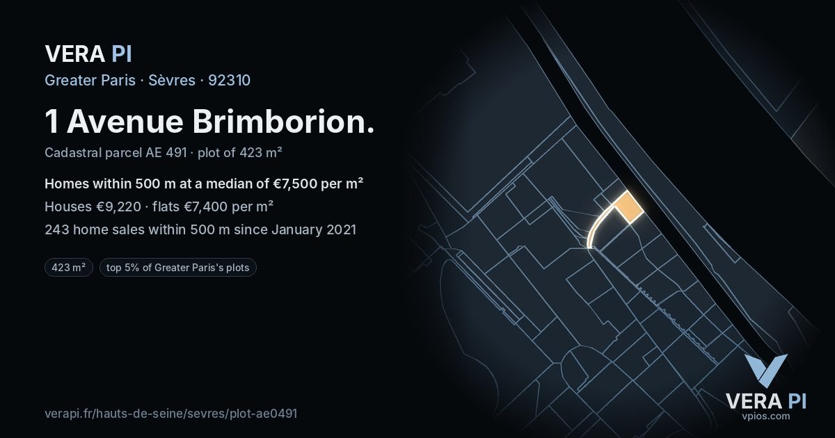 1 Avenue Brimborion, Sèvres at night – the plot lit, the parcels around coloured by the prices near them