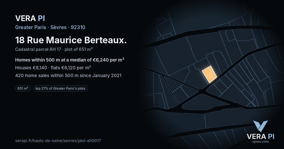18 Rue Maurice Berteaux, Sèvres at night – the plot lit, the parcels around coloured by the prices near them