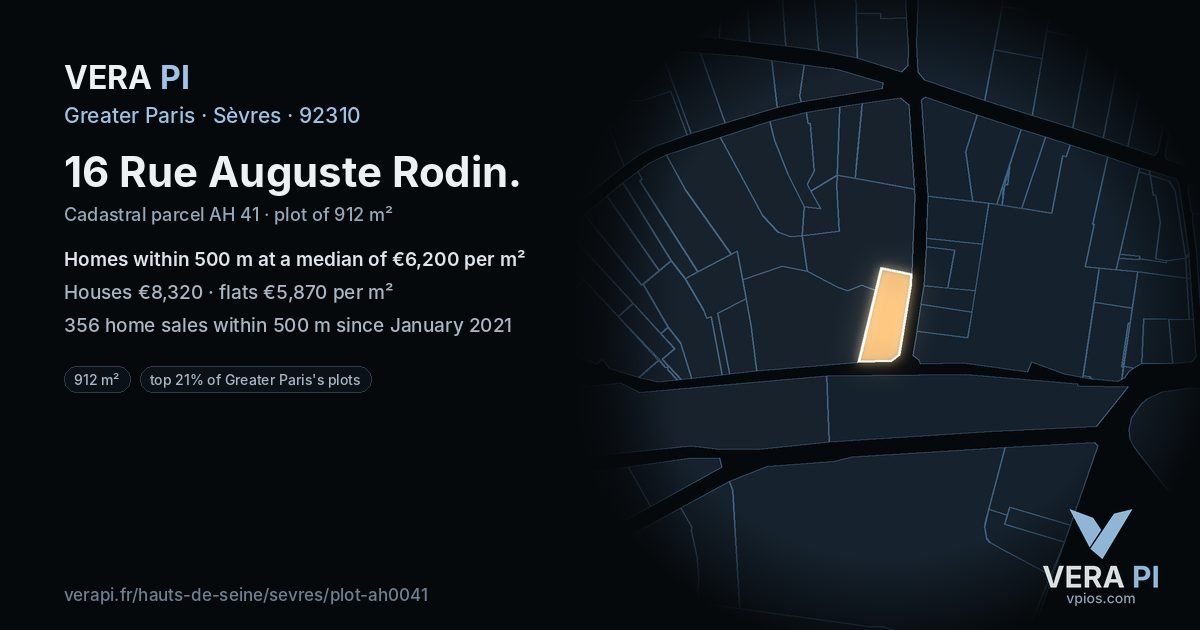 16 Rue Auguste Rodin, Sèvres at night – the plot lit, the parcels around coloured by the prices near them