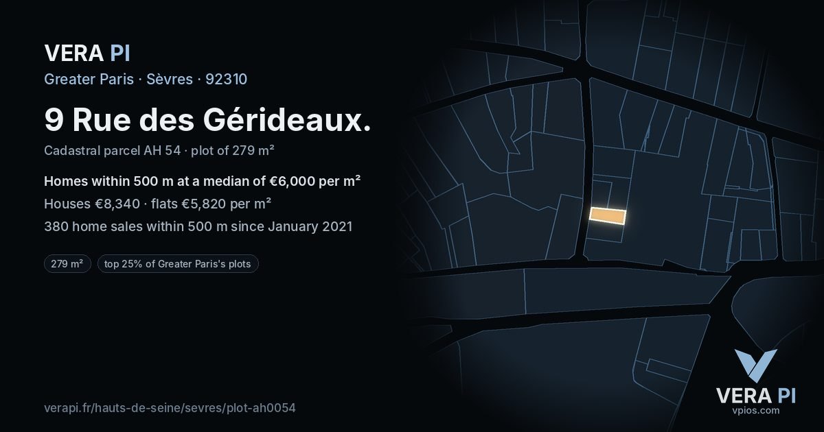 9 Rue des Gérideaux, Sèvres at night – the plot lit, the parcels around coloured by the prices near them