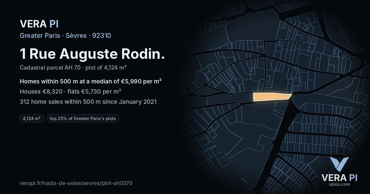 1 Rue Auguste Rodin, Sèvres at night – the plot lit, the parcels around coloured by the prices near them