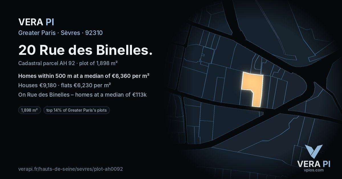 20 Rue des Binelles, Sèvres at night – the plot lit, the parcels around coloured by the prices near them