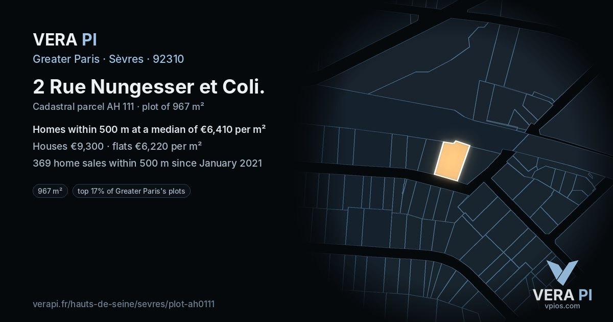 2 Rue Nungesser et Coli, Sèvres at night – the plot lit, the parcels around coloured by the prices near them