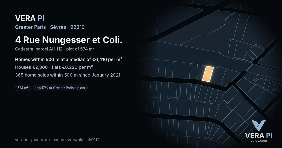 4 Rue Nungesser et Coli, Sèvres at night – the plot lit, the parcels around coloured by the prices near them