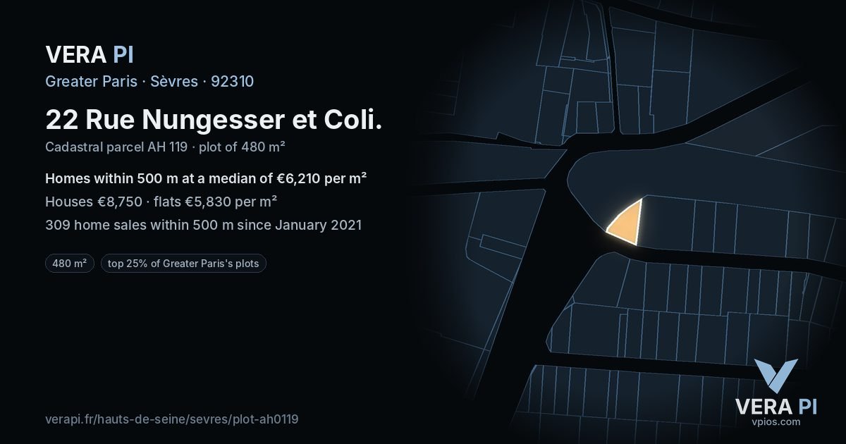 22 Rue Nungesser et Coli, Sèvres at night – the plot lit, the parcels around coloured by the prices near them