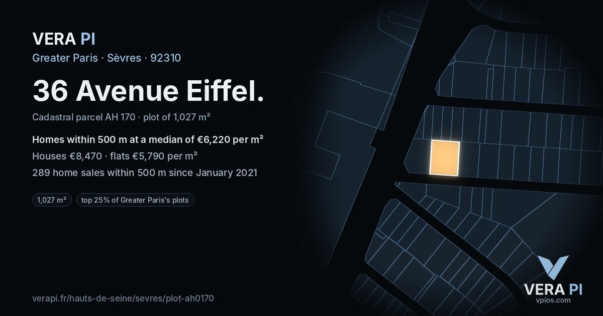 36 Avenue Eiffel, Sèvres at night – the plot lit, the parcels around coloured by the prices near them
