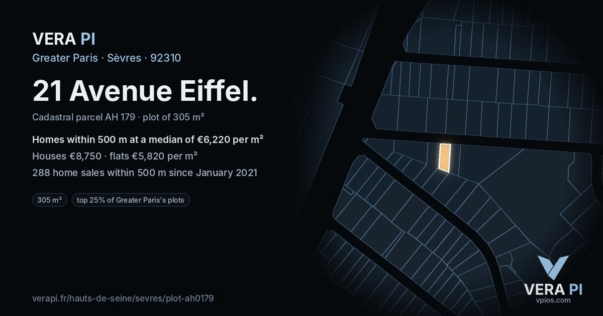 21 Avenue Eiffel, Sèvres at night – the plot lit, the parcels around coloured by the prices near them