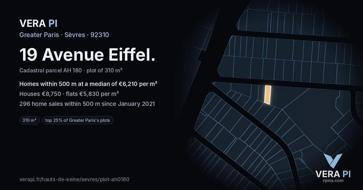 19 Avenue Eiffel, Sèvres at night – the plot lit, the parcels around coloured by the prices near them