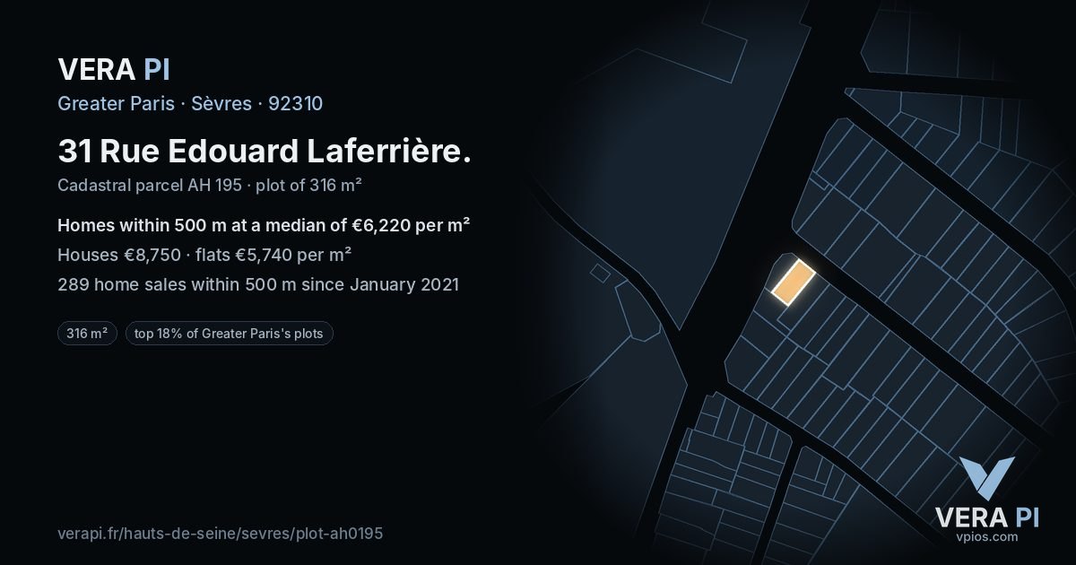31 Rue Edouard Laferrière, Sèvres at night – the plot lit, the parcels around coloured by the prices near them