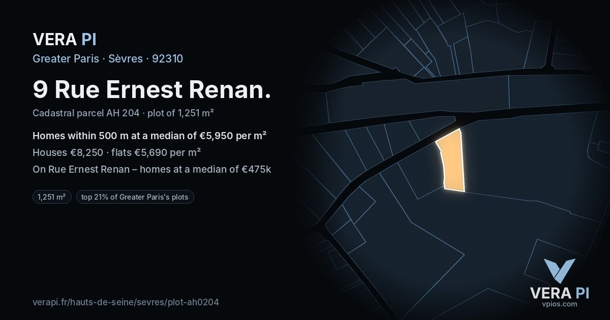 9 Rue Ernest Renan, Sèvres at night – the plot lit, the parcels around coloured by the prices near them
