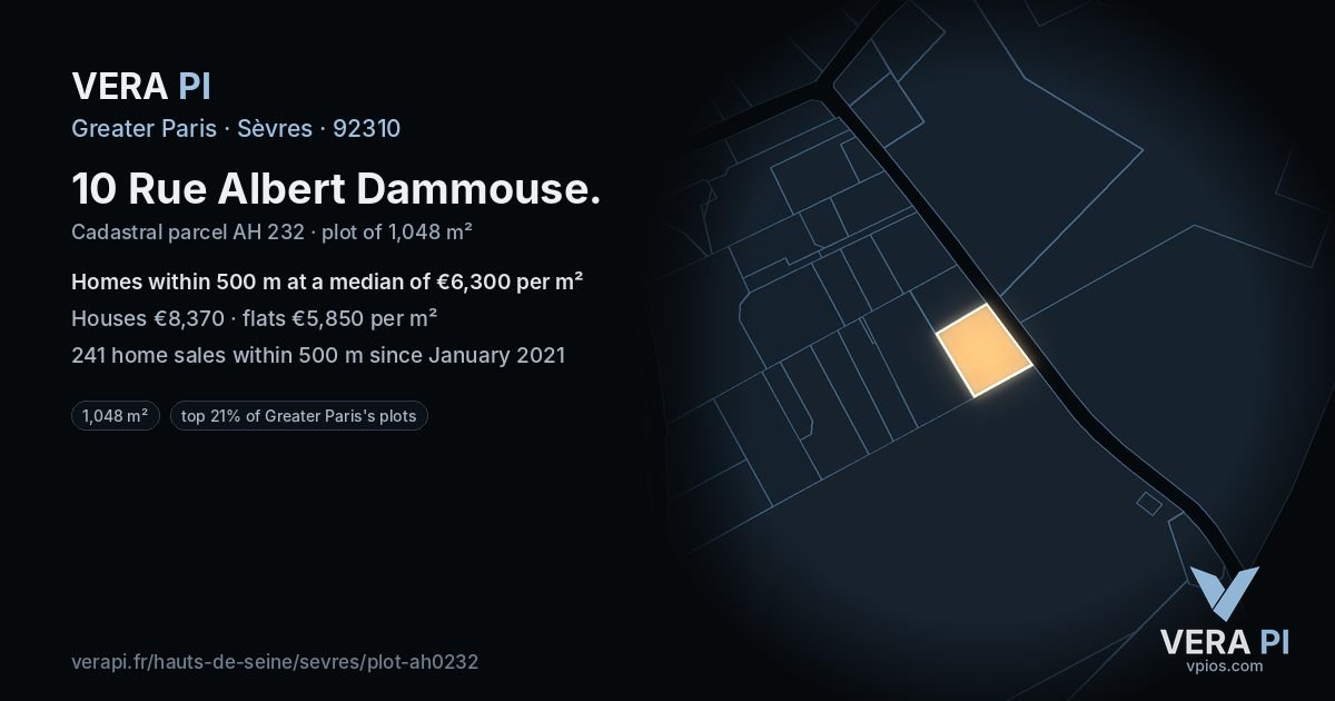 10 Rue Albert Dammouse, Sèvres at night – the plot lit, the parcels around coloured by the prices near them