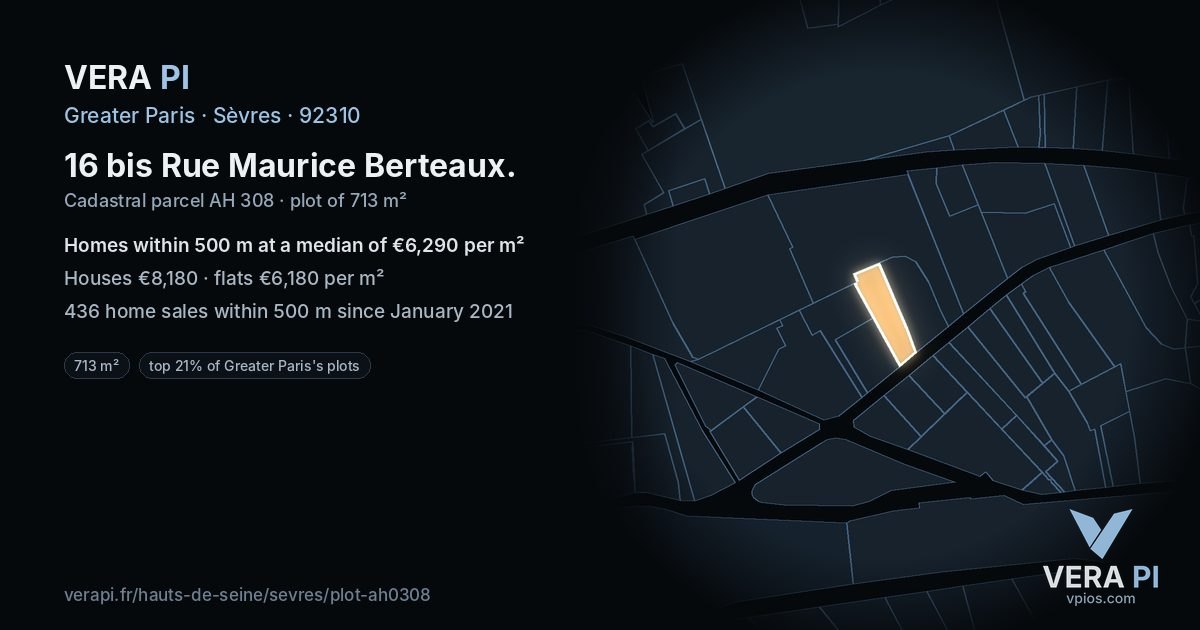 16 bis Rue Maurice Berteaux, Sèvres at night – the plot lit, the parcels around coloured by the prices near them