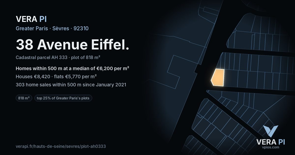 38 Avenue Eiffel, Sèvres at night – the plot lit, the parcels around coloured by the prices near them