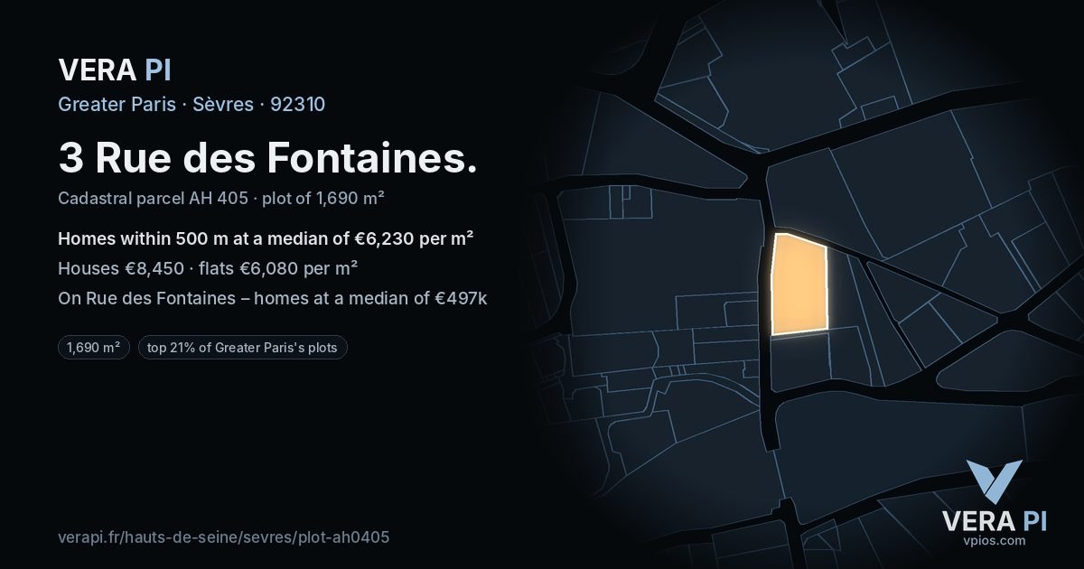 3 Rue des Fontaines, Sèvres at night – the plot lit, the parcels around coloured by the prices near them