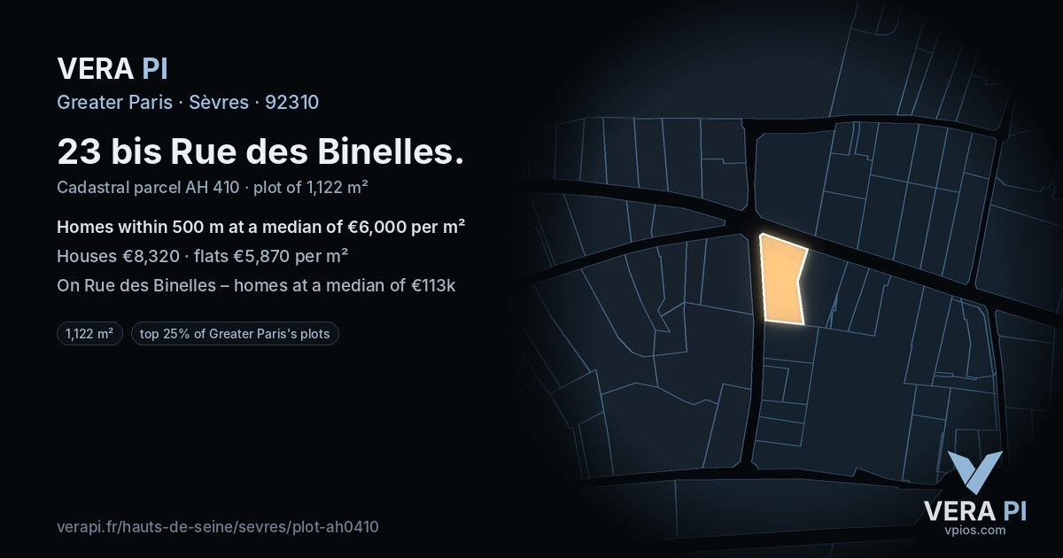 23 bis Rue des Binelles, Sèvres at night – the plot lit, the parcels around coloured by the prices near them
