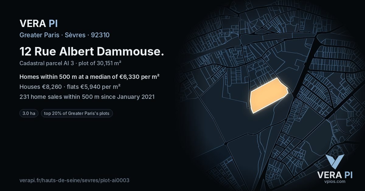 12 Rue Albert Dammouse, Sèvres at night – the plot lit, the parcels around coloured by the prices near them