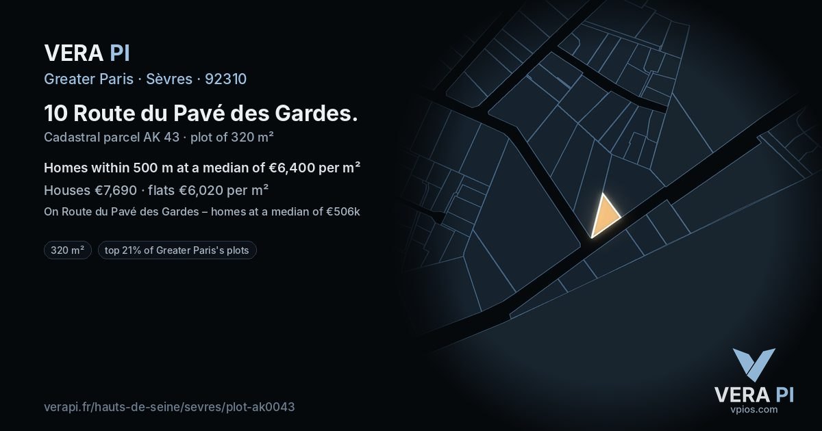 10 Route du Pavé des Gardes, Sèvres at night – the plot lit, the parcels around coloured by the prices near them