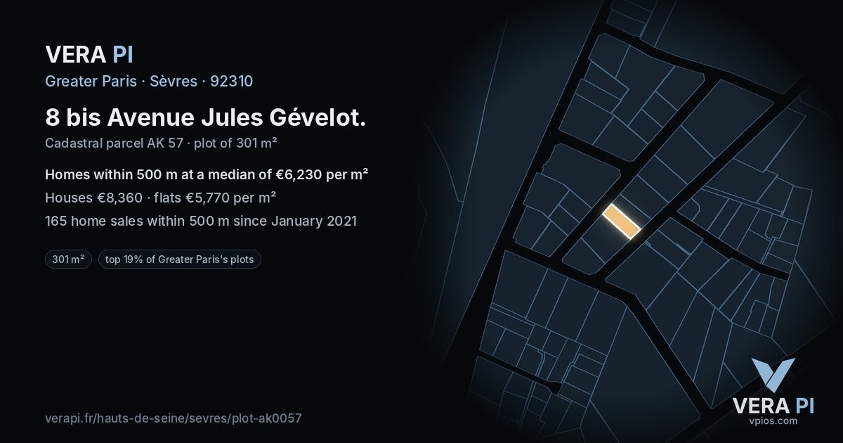 8 bis Avenue Jules Gévelot, Sèvres at night – the plot lit, the parcels around coloured by the prices near them
