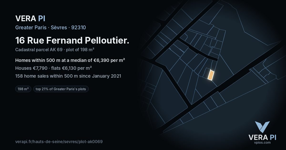 16 Rue Fernand Pelloutier, Sèvres at night – the plot lit, the parcels around coloured by the prices near them