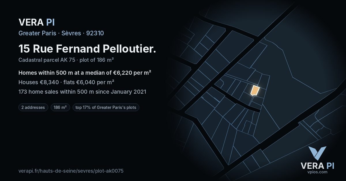 15 Rue Fernand Pelloutier, Sèvres at night – the plot lit, the parcels around coloured by the prices near them
