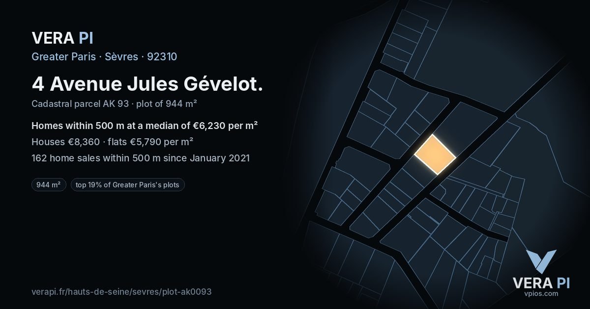 4 Avenue Jules Gévelot, Sèvres at night – the plot lit, the parcels around coloured by the prices near them