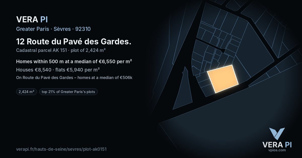 12 Route du Pavé des Gardes, Sèvres at night – the plot lit, the parcels around coloured by the prices near them