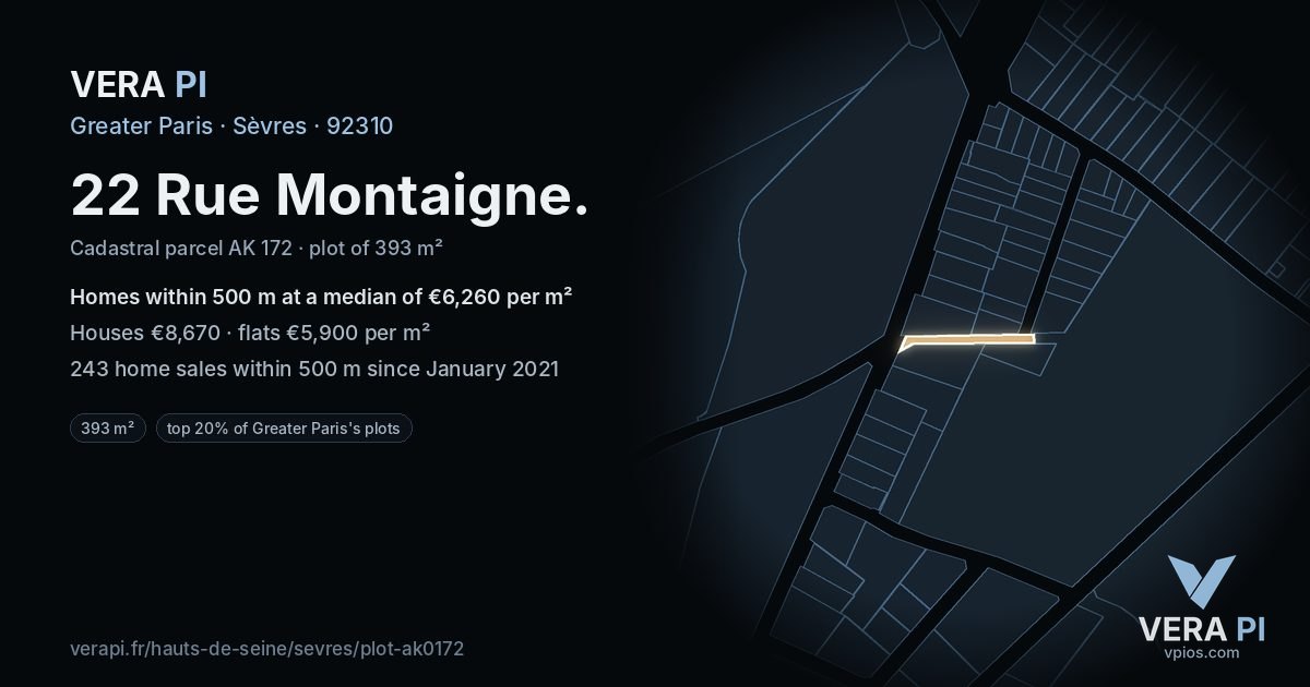 22 Rue Montaigne, Sèvres at night – the plot lit, the parcels around coloured by the prices near them