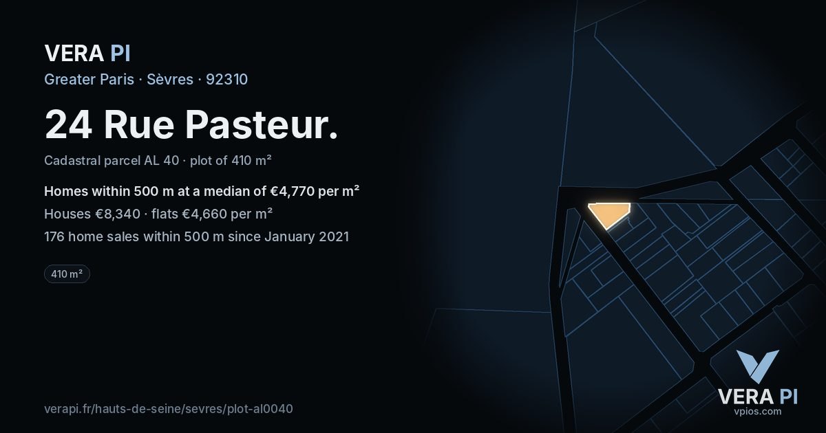 24 Rue Pasteur, Sèvres at night – the plot lit, the parcels around coloured by the prices near them