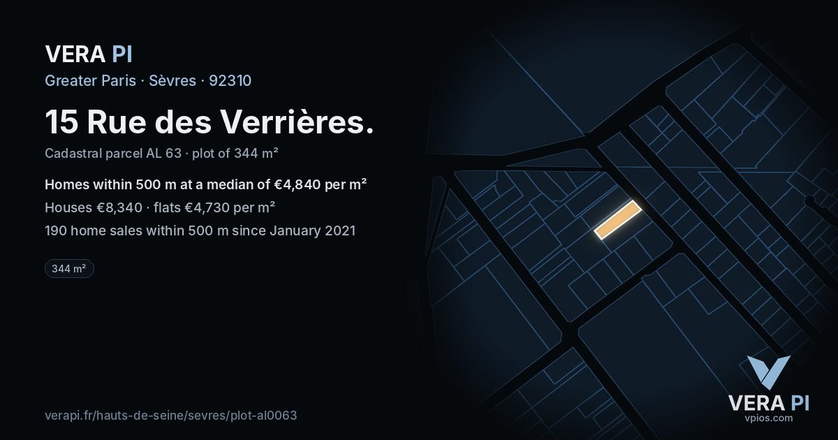 15 Rue des Verrières, Sèvres at night – the plot lit, the parcels around coloured by the prices near them