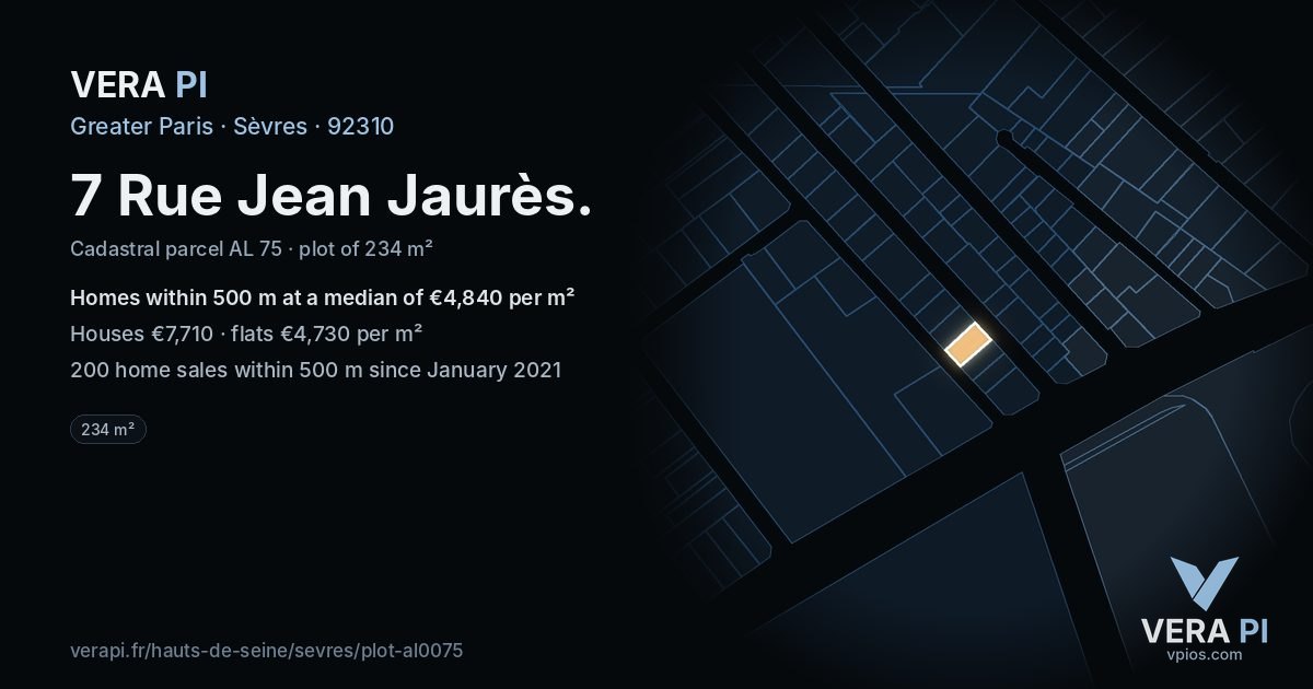 7 Rue Jean Jaurès, Sèvres at night – the plot lit, the parcels around coloured by the prices near them