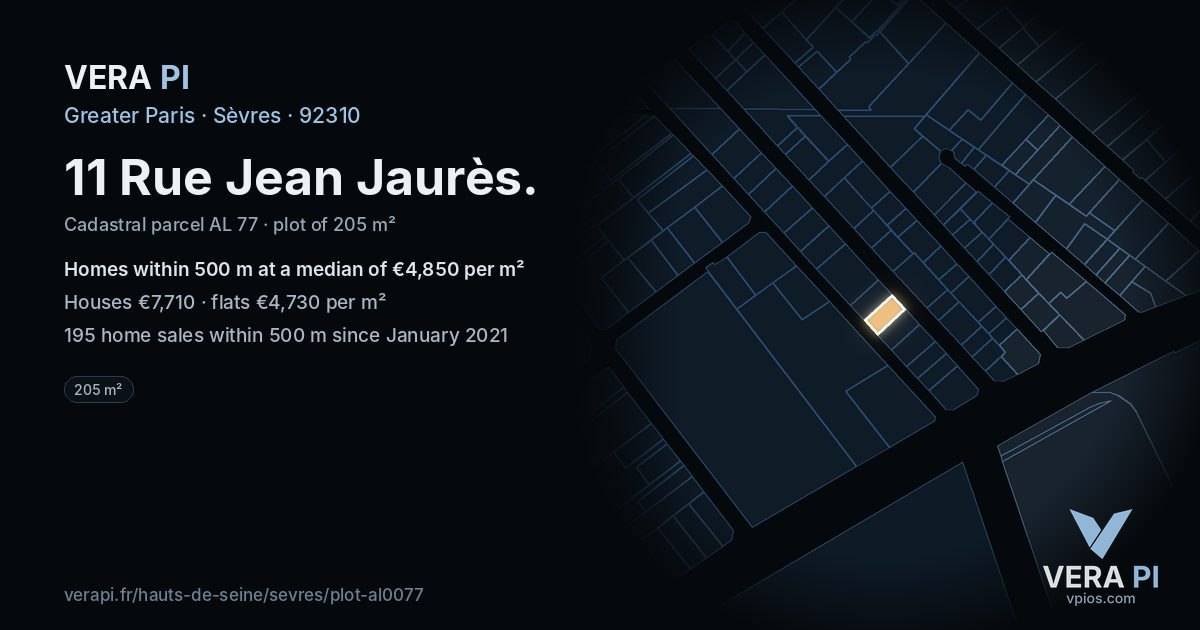 11 Rue Jean Jaurès, Sèvres at night – the plot lit, the parcels around coloured by the prices near them