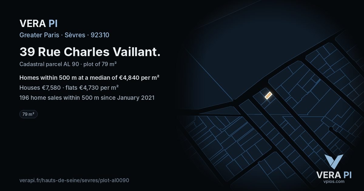 39 Rue Charles Vaillant, Sèvres at night – the plot lit, the parcels around coloured by the prices near them