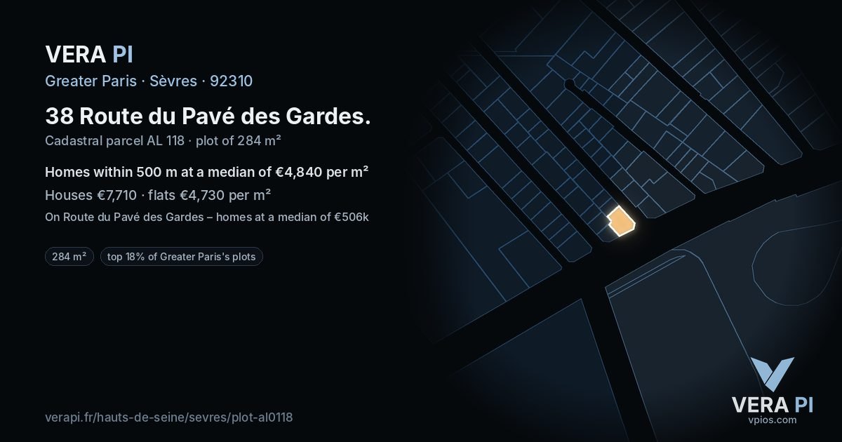 38 Route du Pavé des Gardes, Sèvres at night – the plot lit, the parcels around coloured by the prices near them