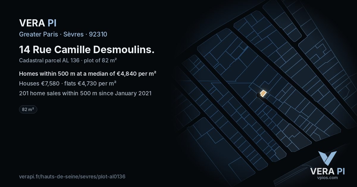 14 Rue Camille Desmoulins, Sèvres at night – the plot lit, the parcels around coloured by the prices near them