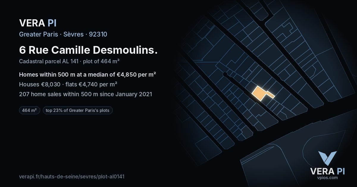 6 Rue Camille Desmoulins, Sèvres at night – the plot lit, the parcels around coloured by the prices near them