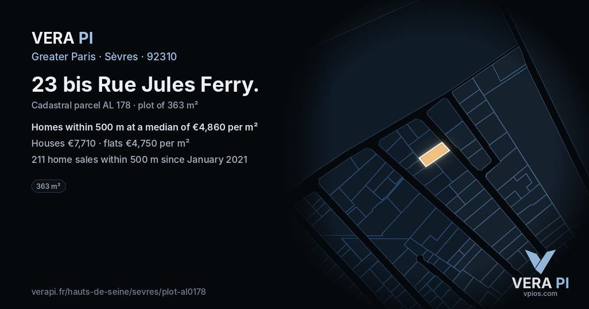 23 bis Rue Jules Ferry, Sèvres at night – the plot lit, the parcels around coloured by the prices near them