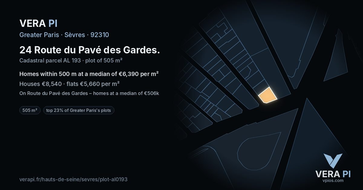 24 Route du Pavé des Gardes, Sèvres at night – the plot lit, the parcels around coloured by the prices near them