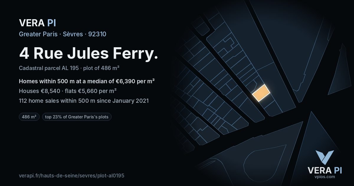 4 Rue Jules Ferry, Sèvres at night – the plot lit, the parcels around coloured by the prices near them
