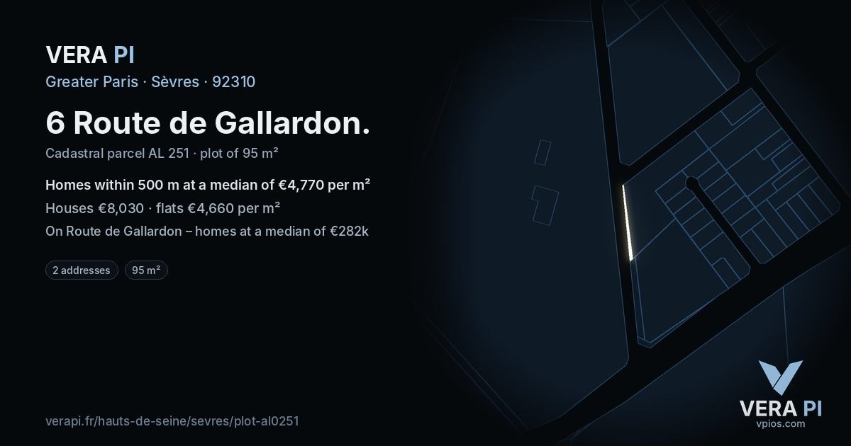6 Route de Gallardon, Sèvres at night – the plot lit, the parcels around coloured by the prices near them