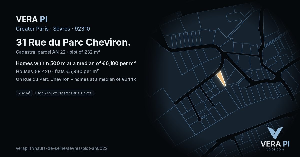 31 Rue du Parc Cheviron, Sèvres at night – the plot lit, the parcels around coloured by the prices near them