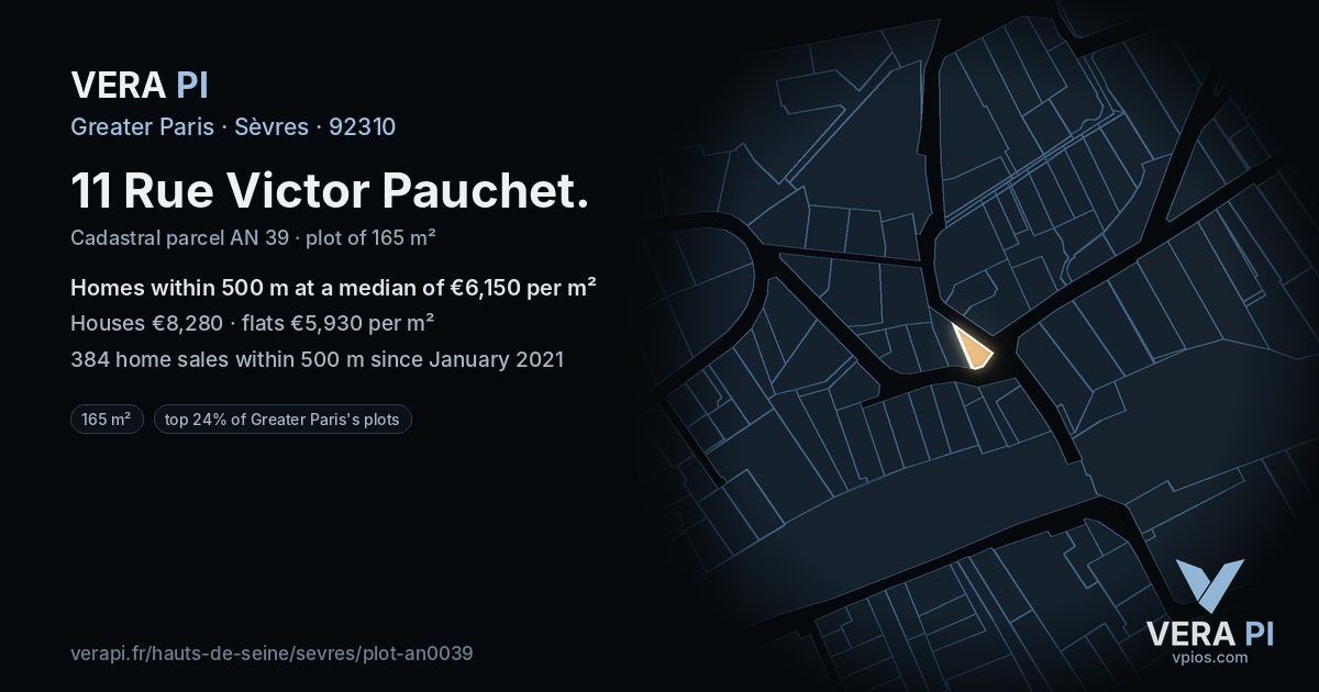 11 Rue Victor Pauchet, Sèvres at night – the plot lit, the parcels around coloured by the prices near them