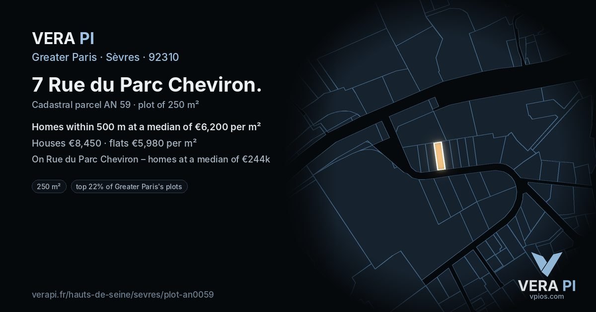 7 Rue du Parc Cheviron, Sèvres at night – the plot lit, the parcels around coloured by the prices near them
