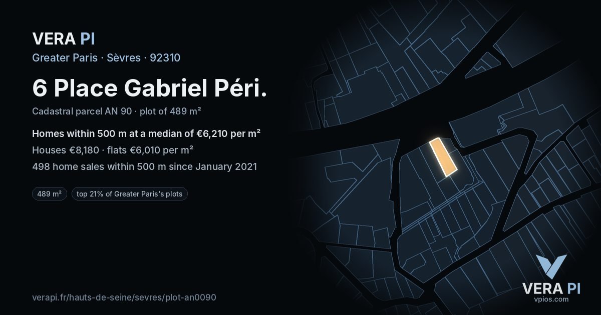 6 Place Gabriel Péri, Sèvres at night – the plot lit, the parcels around coloured by the prices near them