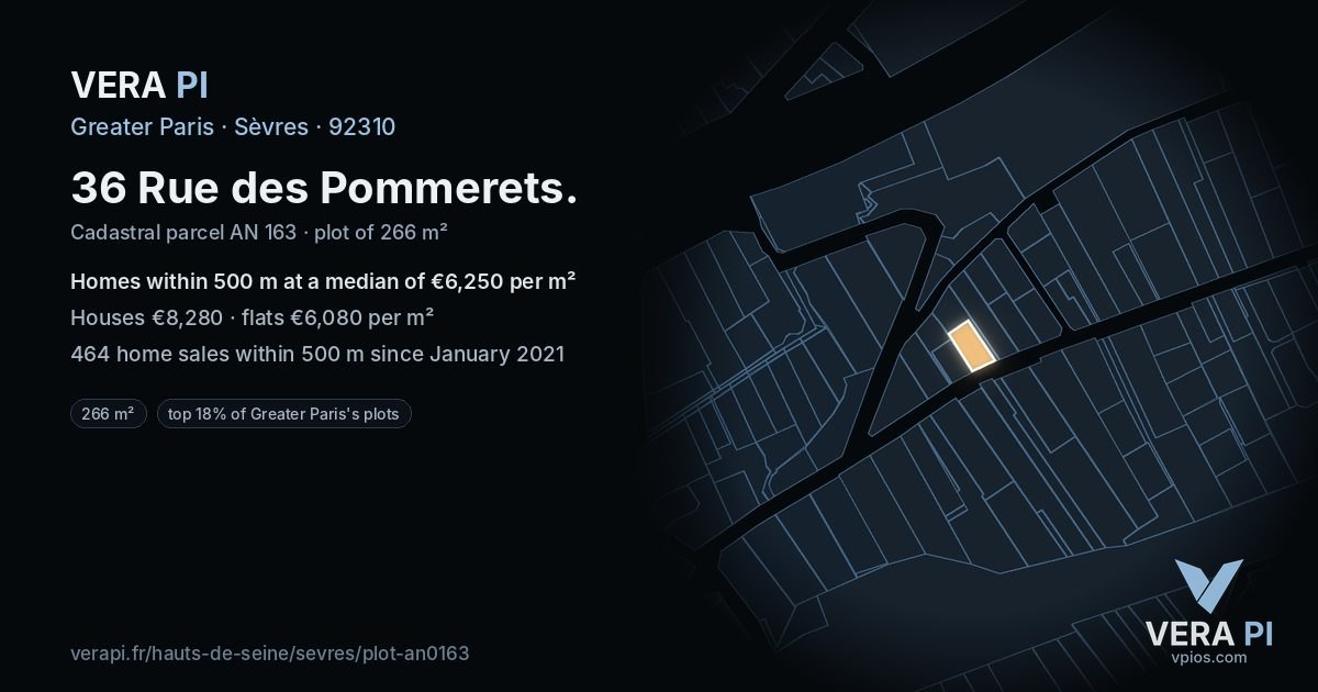 36 Rue des Pommerets, Sèvres at night – the plot lit, the parcels around coloured by the prices near them