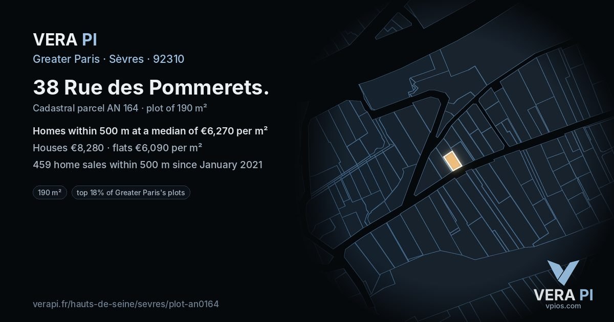 38 Rue des Pommerets, Sèvres at night – the plot lit, the parcels around coloured by the prices near them