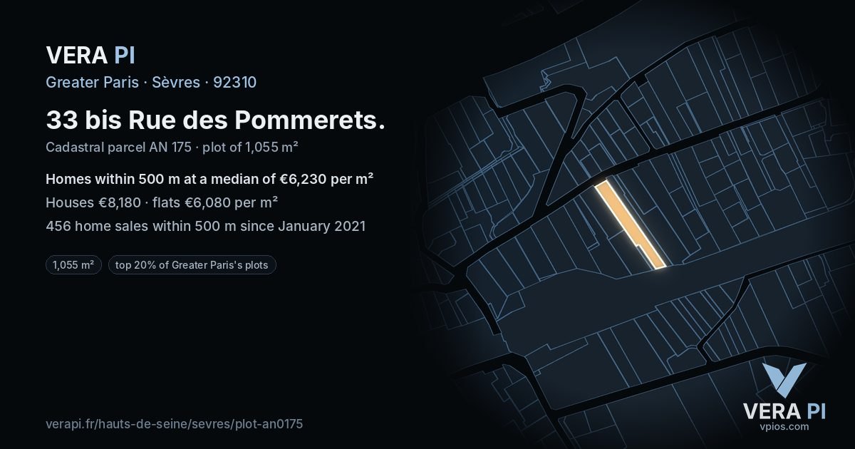 33 bis Rue des Pommerets, Sèvres at night – the plot lit, the parcels around coloured by the prices near them