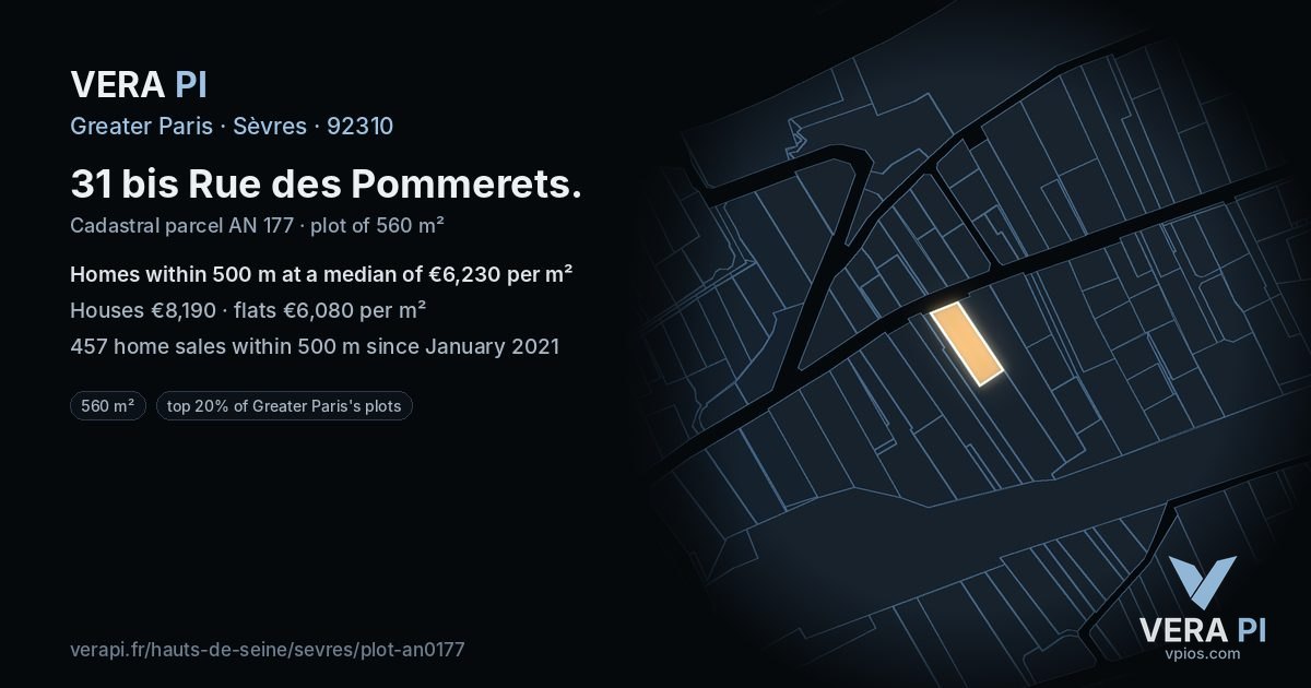31 bis Rue des Pommerets, Sèvres at night – the plot lit, the parcels around coloured by the prices near them