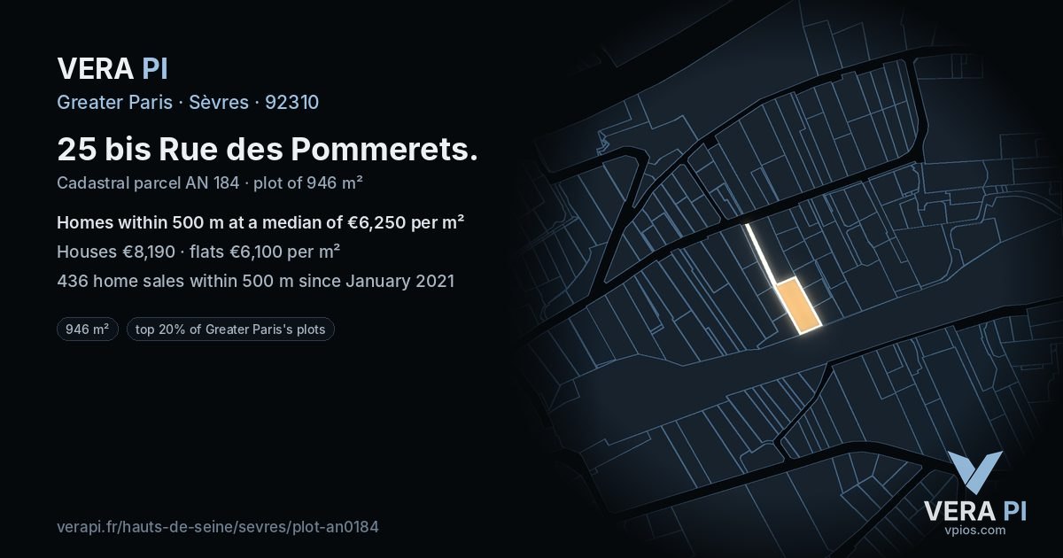 25 bis Rue des Pommerets, Sèvres at night – the plot lit, the parcels around coloured by the prices near them