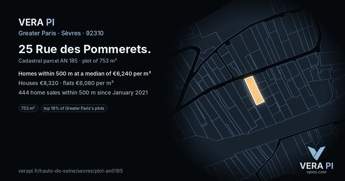25 Rue des Pommerets, Sèvres at night – the plot lit, the parcels around coloured by the prices near them