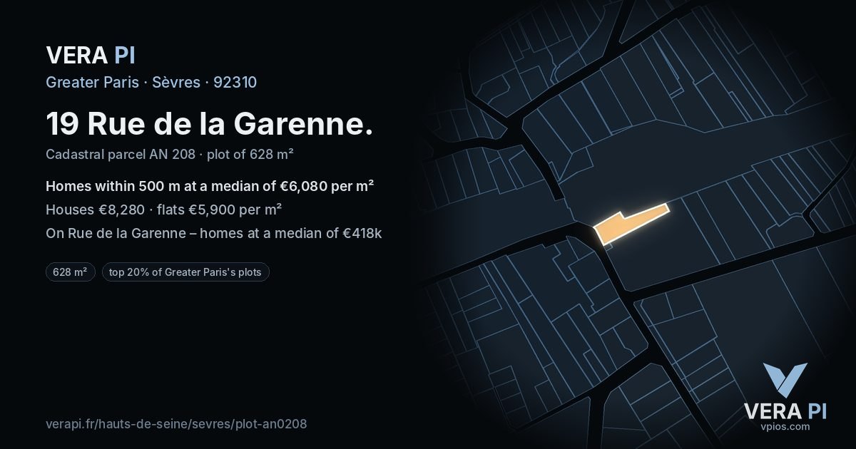 19 Rue de la Garenne, Sèvres at night – the plot lit, the parcels around coloured by the prices near them